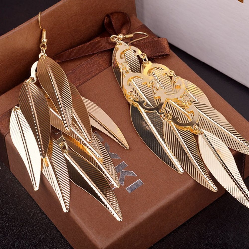 Leaf Earrings - Picture 2 of 3